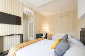 Hotel Happy 2*